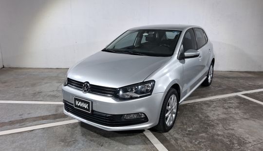 Volkswagen • Polo