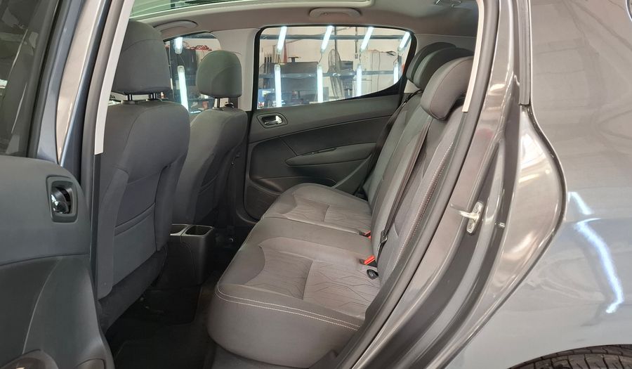 Peugeot 308 1.6 ALLURE Hatchback 2016