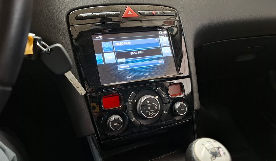 Peugeot 308 1.6 ALLURE Hatchback 2016