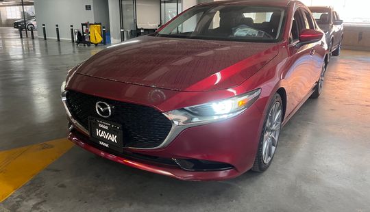 Mazda • Mazda 3