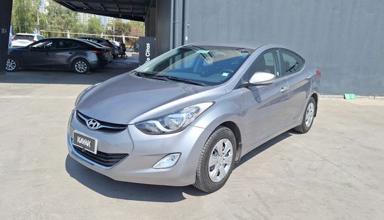 Hyundai • Elantra