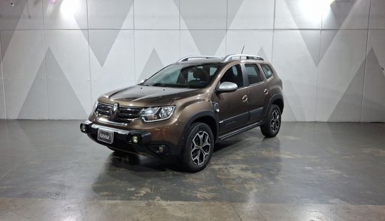 Renault • Duster