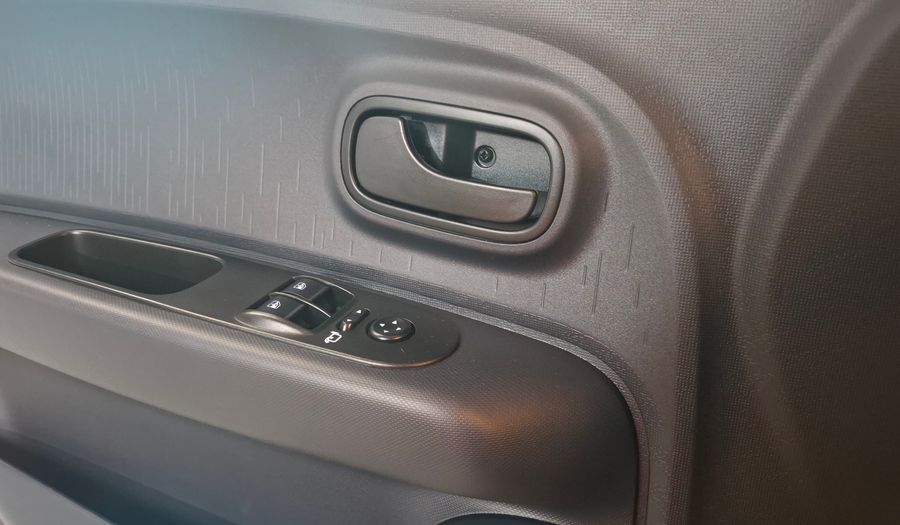 Fiat Mobi 1.0 LIKE Hatchback 2022