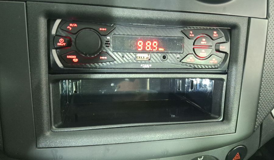 Chevrolet Aveo 1.6 AT E Sedan 2013