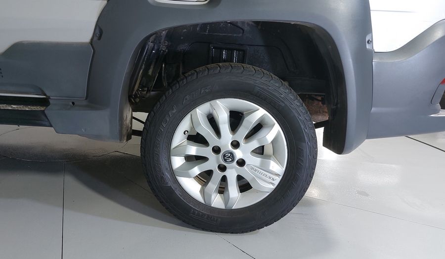 Ram 700 1.6 CLUB CAB FWD 4L 5MT Pickup 2016