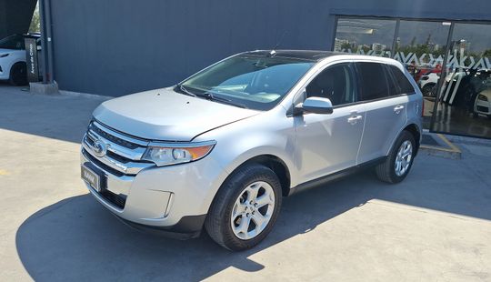 Ford • Edge
