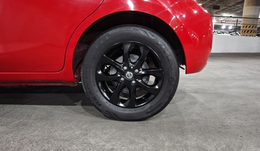 Nissan March 1.6 EXCLUSIVE BI-TONO AUTO Hatchback 2019