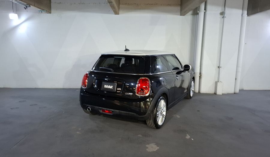 Mini Cooper 1.5 COOPER PEPPER DCT Hatchback 2021