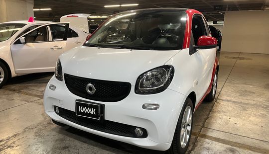 Smart • Fortwo