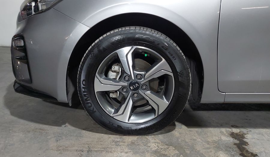 Kia Forte 2.0 EX Hatchback 2021