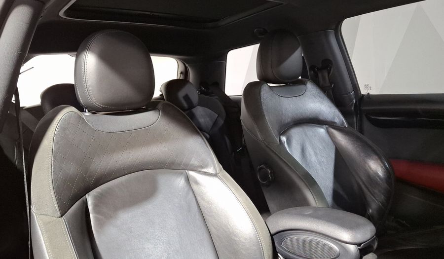 Mini John Cooper Works 2.0 JOHN COOPER WORKS HOT CHILI AT Hatchback 2018