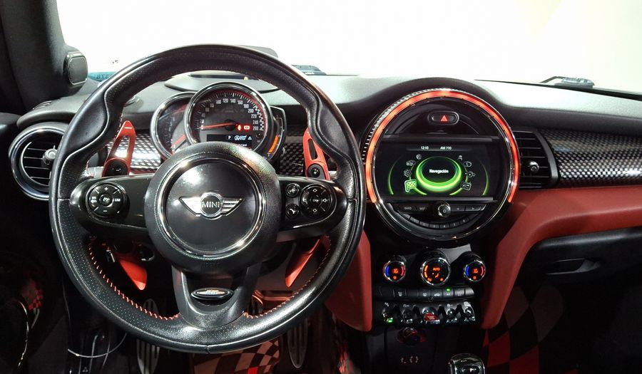 Mini John Cooper Works 2.0 JOHN COOPER WORKS HOT CHILI AT Hatchback 2018