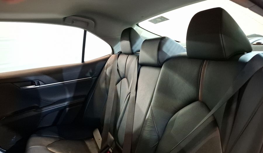 Toyota Camry 2.5 XLE NAVI AUTO Sedan 2020