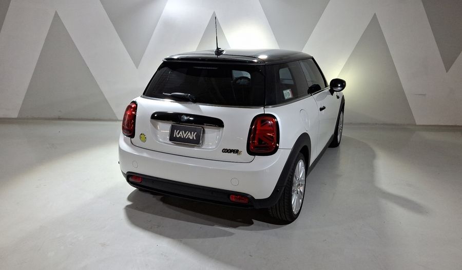 Mini Cooper BEV 33KWH COOPER SE ICONIC AUTO Hatchback 2024