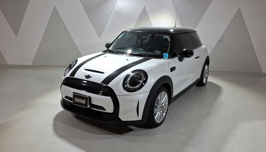 Mini • Cooper