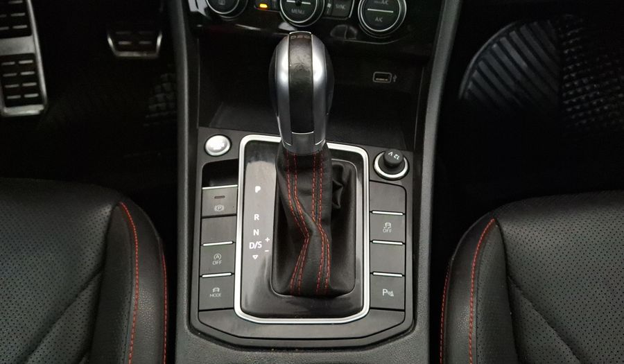 Volkswagen Jetta 2.0 GLI DSG Sedan 2019