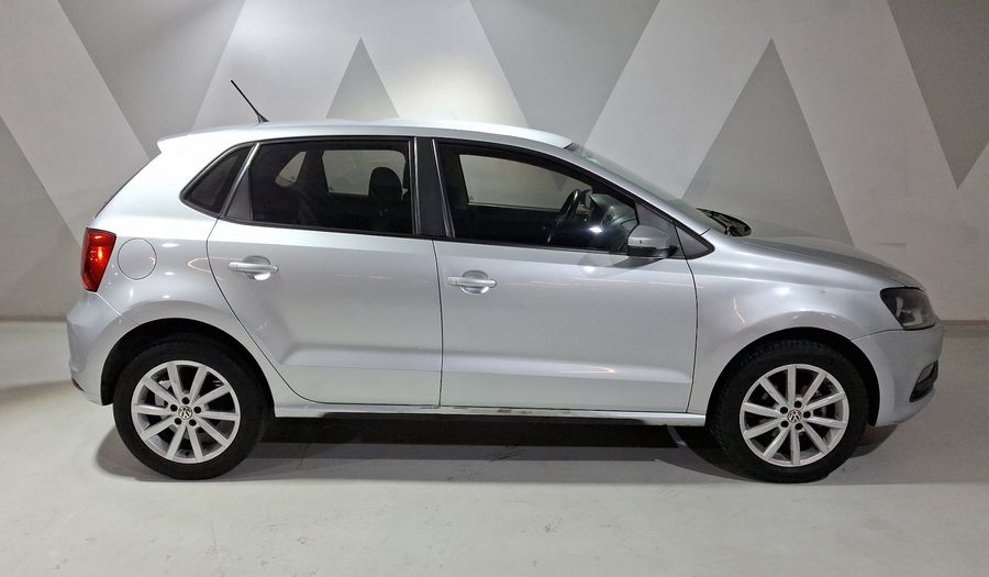Volkswagen Polo 1.6 DESIGN & SOUND Hatchback 2020