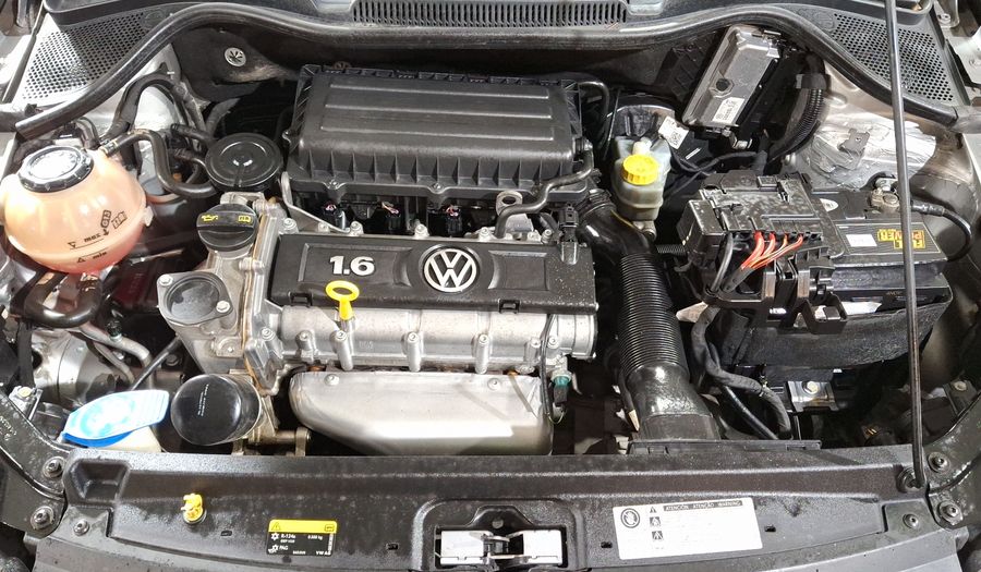 Volkswagen Polo 1.6 DESIGN & SOUND Hatchback 2020