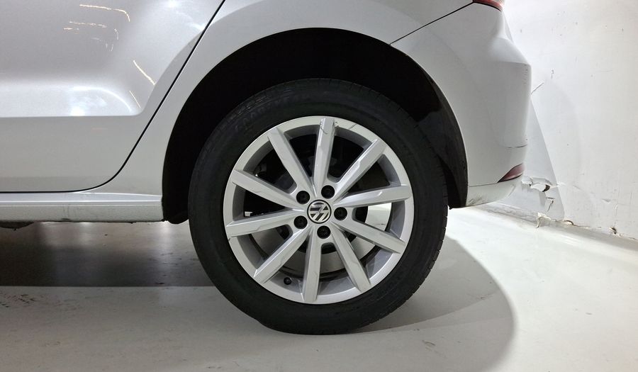 Volkswagen Polo 1.6 DESIGN & SOUND Hatchback 2020