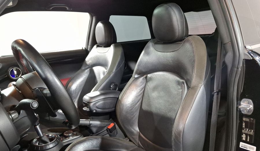 Mini Cooper S 2.0 COOPER HOT CHILI AT Hatchback 2017