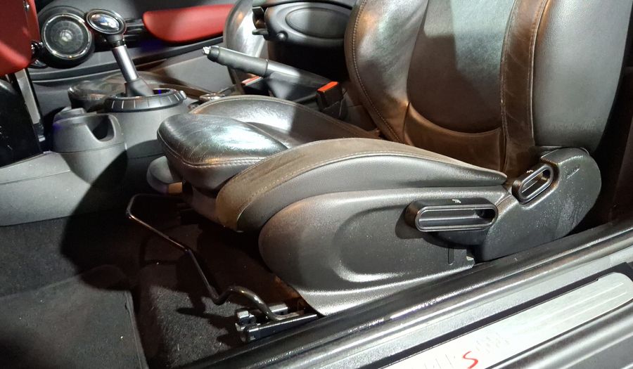 Mini Cooper S 2.0 COOPER HOT CHILI AT Hatchback 2017