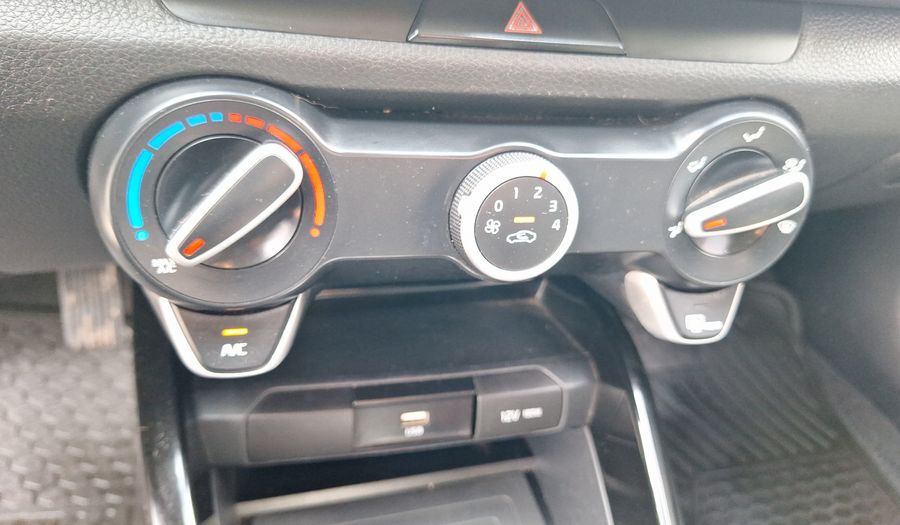 Kia Rio 4 1.4 EX FULL Sedan 2022