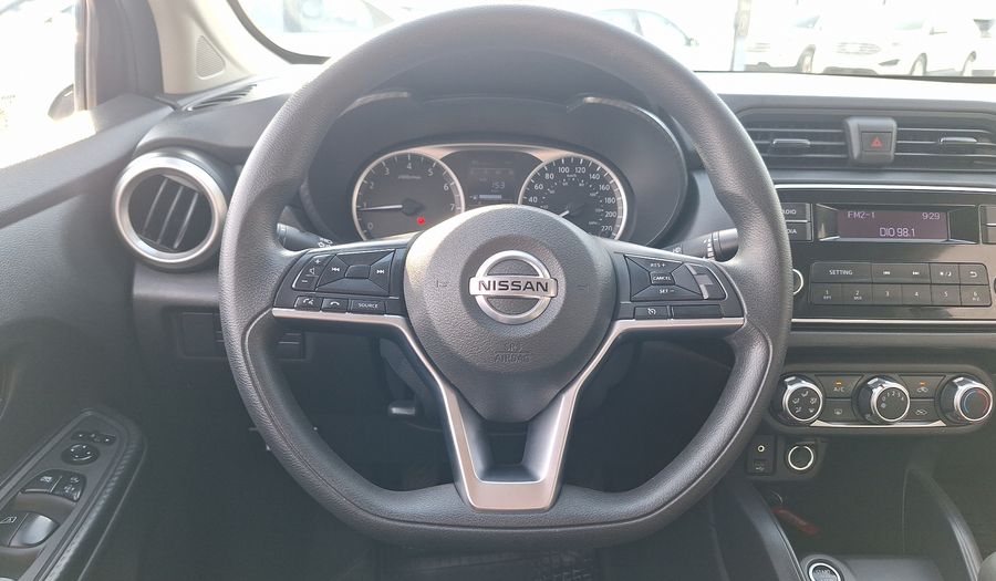 Nissan Versa 1.6 SENSE Sedan 2021