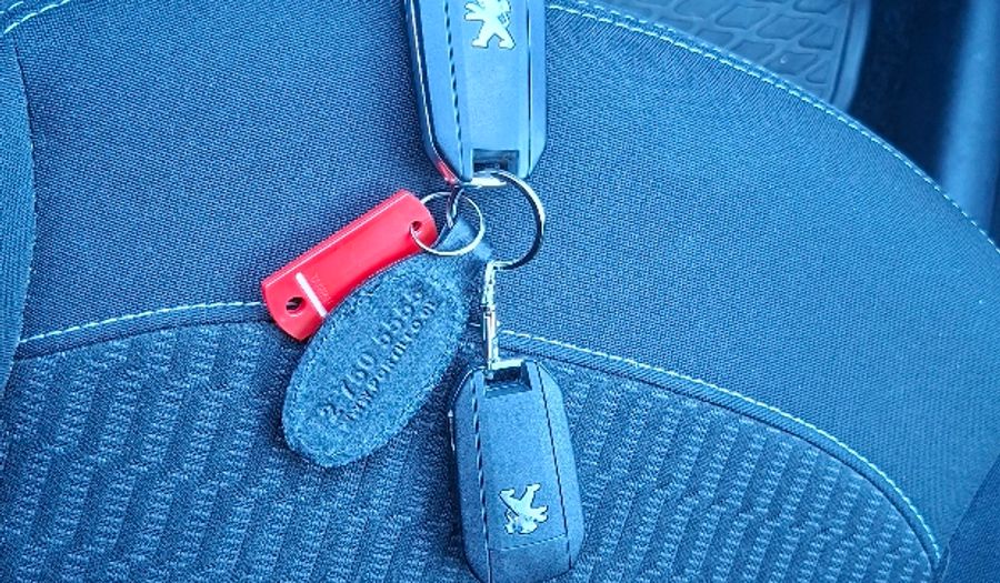 Peugeot 208 1.6 BLUEHDI 100 HP ACTIVE Hatchback 2019