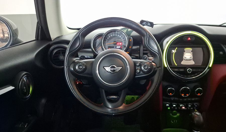 Mini Cooper S 2.0 COOPER CHILI AUTO Hatchback 2018