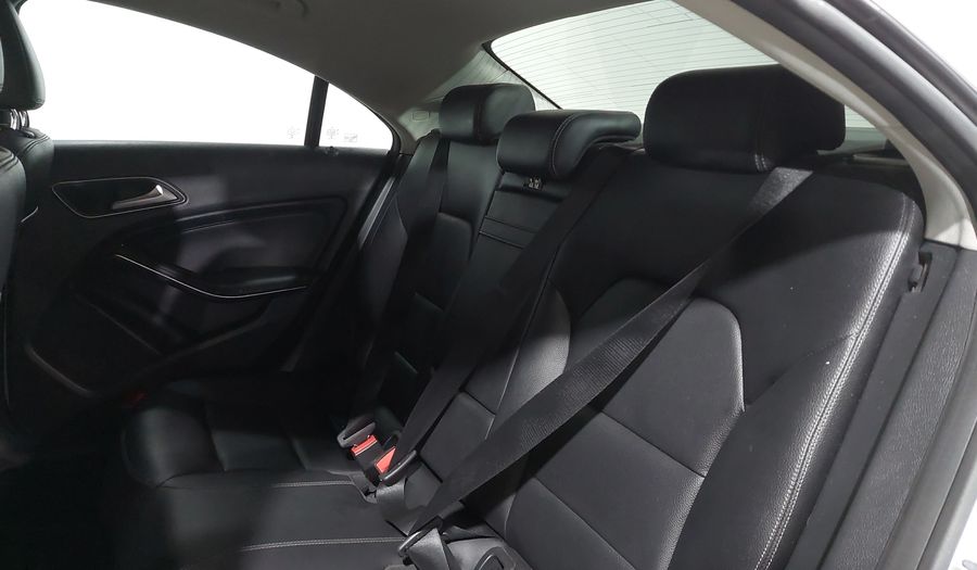 Mercedes Benz Clase Cla 1.6 CLA 200 DCT Coupe 2019