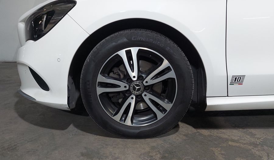 Mercedes Benz Clase Cla 1.6 CLA 200 DCT Coupe 2019