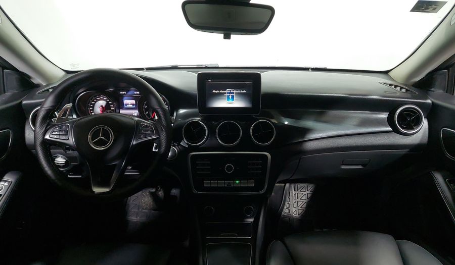 Mercedes Benz Clase Cla 1.6 CLA 200 DCT Coupe 2019