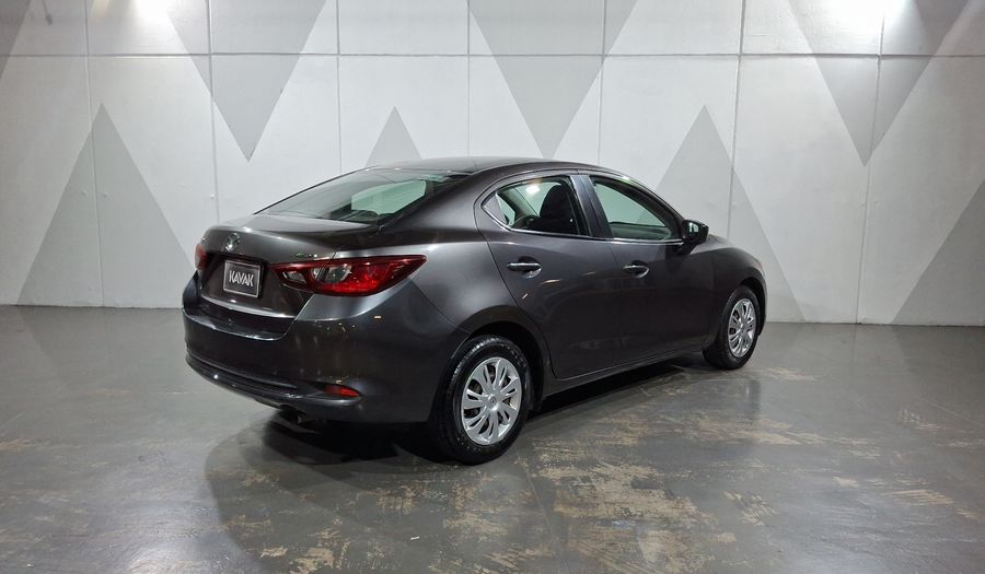 Mazda 2 1.5 I SEDAN AUTO Sedan 2020