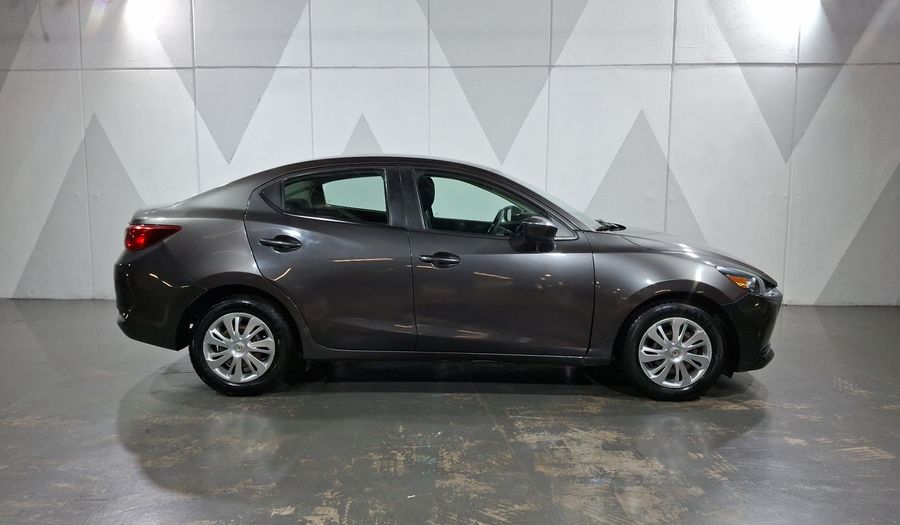 Mazda 2 1.5 I SEDAN AUTO Sedan 2020