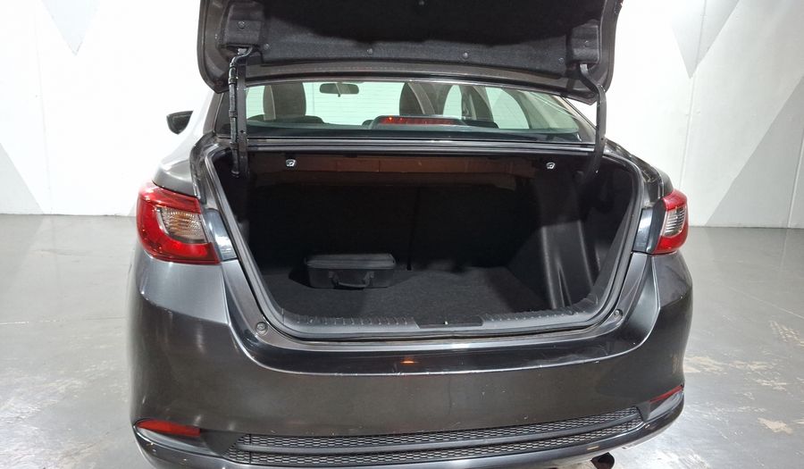 Mazda 2 1.5 I SEDAN AUTO Sedan 2020