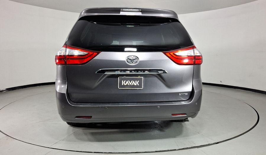 Toyota Sienna 3.5 LIMITED AT Minivan 2017