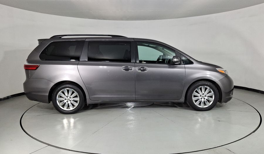 Toyota Sienna 3.5 LIMITED AT Minivan 2017