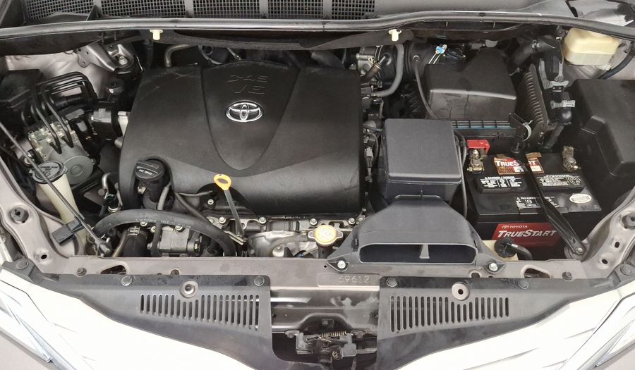 Toyota Sienna 3.5 LIMITED AT Minivan 2017