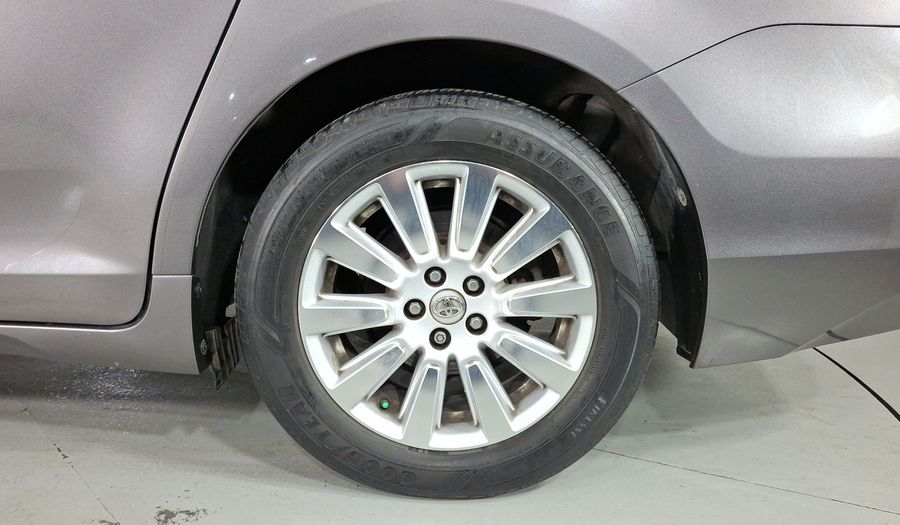 Toyota Sienna 3.5 LIMITED AT Minivan 2017