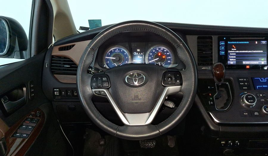 Toyota Sienna 3.5 LIMITED AT Minivan 2017