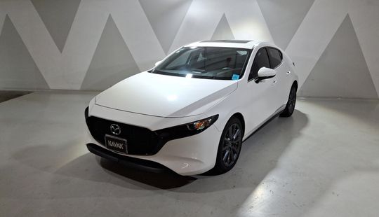 Mazda • Mazda 3