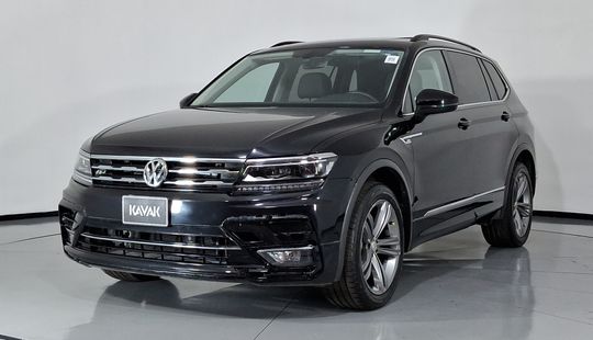 Volkswagen • Tiguan