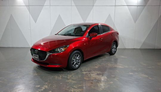 Mazda • Mazda 2