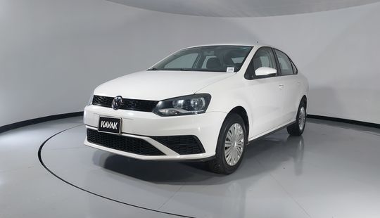Volkswagen • Vento