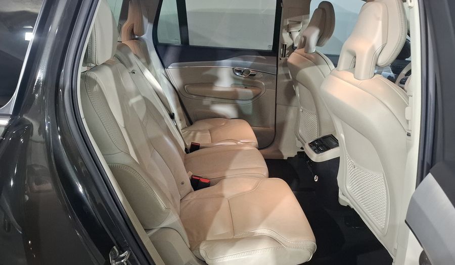 Volvo Xc90 2.0 T6 MOMENTUM AUTO 4WD Suv 2020
