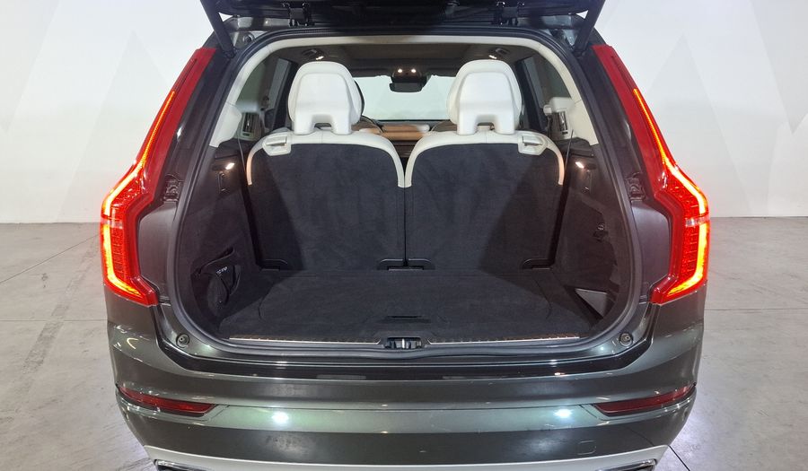 Volvo Xc90 2.0 T6 MOMENTUM AUTO 4WD Suv 2020