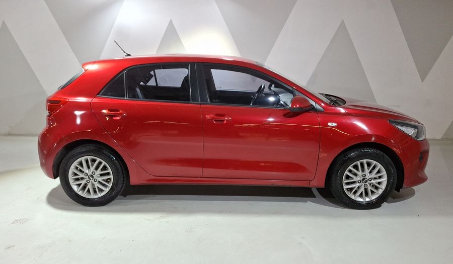 Kia Rio 1.6 LX Hatchback 2018