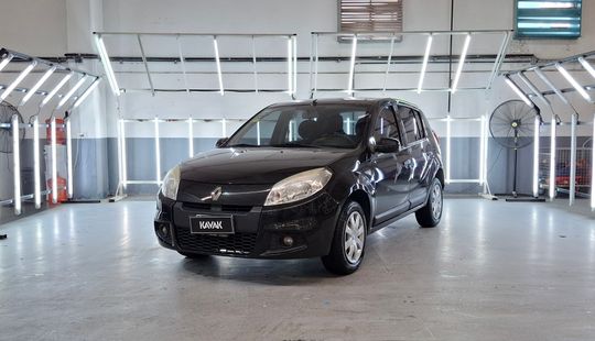 Renault • Sandero