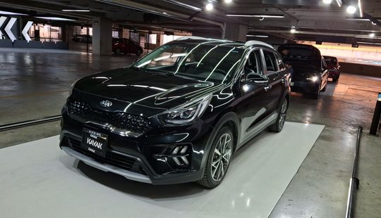 Kia • Niro