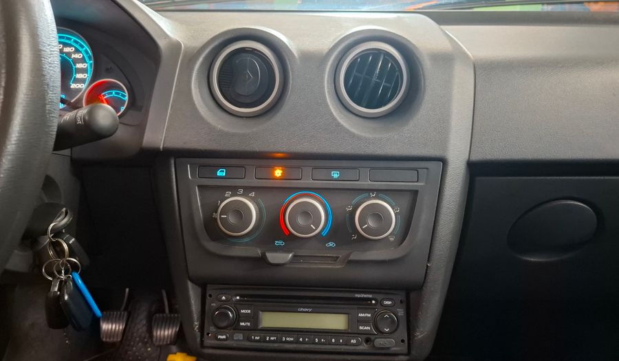 Chevrolet Celta 1.4 LT PACK Hatchback 2013